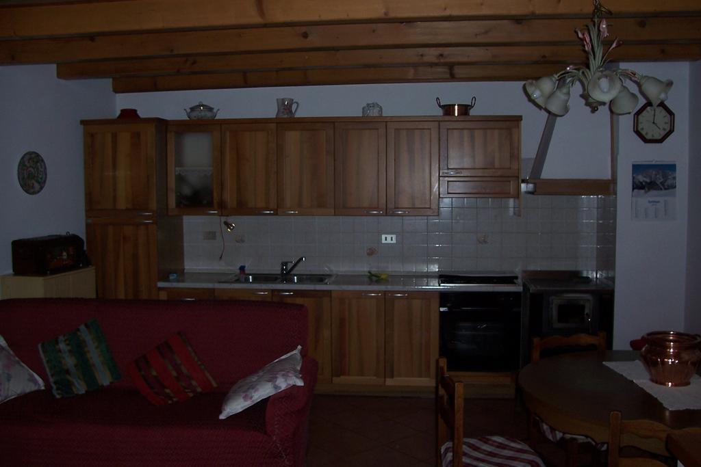 Lozzo CadoreFabbricato Indipendente Centroアパートメント 部屋 写真